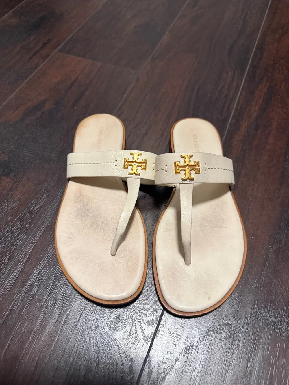 Tory Burch Cream Leather Thong Sandals with Gold Logo Accent with box 7.5
